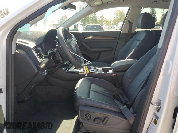 2023 Audi Q5 S line Premium with VIN WA1GAAFY5P2136566, listed as a Copart auction lot 49739365 with 29,014 mi miles and Salvage Title. Bid and sale history available at carsss.com. Image 7.
