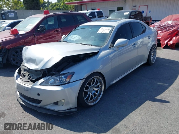 2006 Lexus IS 350 with VIN JTHBE262X65001939, listed as a IAAI auction lot 42454686 with 186,536 mi miles and . Bid and sale history available at DreamBid. Image 2.