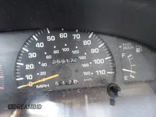 1998 Toyota 4Runner SR5 z VIN JT3HN86R2W0172312, wystawiony jako IAAI lot #42214433 z przebiegiem 259 170 mil mil oraz . Historia ofert i sprzedaży dostępna na DreamBid. Obrazek 7.