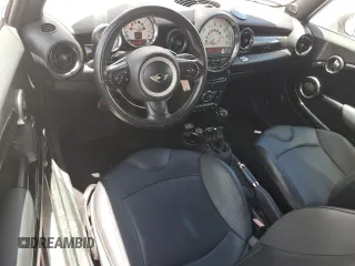 2013 MINI Convertible with VIN WMWZN3C50DT568977, listed as a Copart auction lot 60726495 with 86,319 mi miles and Clean title. Bid and sale history available at DreamBid. Image 8.