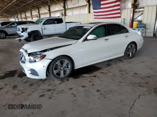 2017 Mercedes-Benz E 300 Luxury z VIN WDDZF4JB3HA179109, wystawiony jako Copart lot #47310945 z przebiegiem 80 199 mil mil oraz Szkoda całkowita • Salvage title. Historia ofert i sprzedaży dostępna na DreamBid. Obrazek 1.