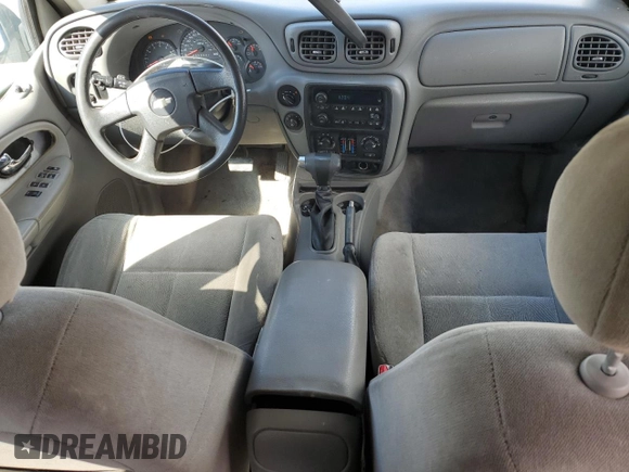 2006 Chevrolet TrailBlazer LS with VIN 1GNET16SX66122387, listed as a Copart auction lot 49330125 with 234,313 mi miles and Salvage Title. Bid and sale history available at DreamBid. Image 8.