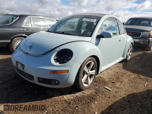 2010 Volkswagen Beetle with VIN 3VWRW3AG9AM035084, listed as a Copart auction lot 72726034 with 86,024 mi miles and Clean title. Bid and sale history available at DreamBid. Image 1.