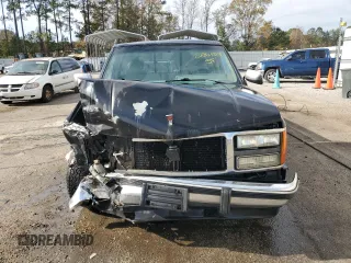 1991 GMC Sierra 1500 with VIN 1GTDC14H4MZ526745, listed as a Copart auction lot 82861084 with 227,672 mi miles and Salvage Title. Bid and sale history available at DreamBid. Image 5.