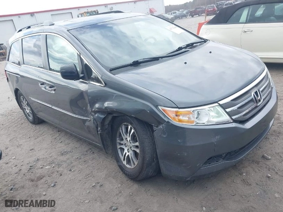 2011 Honda Odyssey EX-L with VIN 5FNRL5H61BB097069, listed as a IAAI auction lot 41723100 with 252,529 mi miles. Bid and sale history available at carsss.com. Image 1.