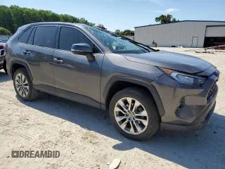 2021 Toyota RAV4 XLE Premium z VIN 2T3C1RFVXMW157425, wystawiony jako Copart lot #61315765 z przebiegiem 54 379 mil mil oraz Szkoda całkowita • Salvage title. Historia ofert i sprzedaży dostępna na DreamBid. Obrazek 4.
