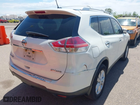 2016 Nissan Rogue SV with VIN KNMAT2MV0GP670288, listed as a IAAI auction lot 42202645 with 211,454 mi miles. Bid and sale history available at carsss.com. Image 4.