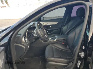 2021 Mercedes-Benz C 300 z VIN W1KWF8DBXMR644146, wystawiony jako Copart lot #86278794 z przebiegiem 38 642 mil mil oraz Szkoda całkowita • Salvage title. Historia ofert i sprzedaży dostępna na DreamBid. Obrazek 7.