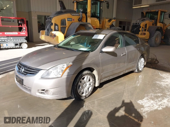 2012 Nissan Altima 2.5 SL with VIN 1N4AL2AP5CN432499, listed as a IAAI auction lot 41756471 with 182,479 mi miles. Bid and sale history available at carsss.com. Image 2.