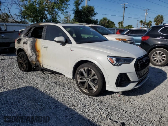2021 Audi Q3 S line Premium Plus с VIN WA1EECF31M1103352, выставлен на аукционе Copart как лот 53702785 с пробегом 46 469 миль миль и На запчасти • Non repairable. История ставок и продаж доступна на DreamBid. Изображение 4.