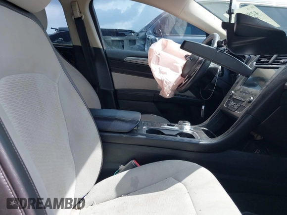 2020 Ford Fusion SE с VIN 3FA6P0HD9LR111430, выставлен на аукционе IAAI как лот 42502201 с пробегом 95 307 миль миль и . История ставок и продаж доступна на DreamBid. Изображение 5.