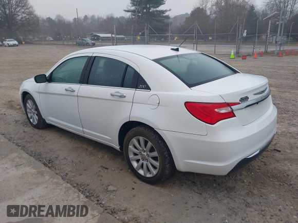 2013 Chrysler 200 Limited with VIN 1C3CCBCB8DN568054, listed as a IAAI auction lot 41506726 with 137,318 mi miles. Bid and sale history available at carsss.com. Image 3.