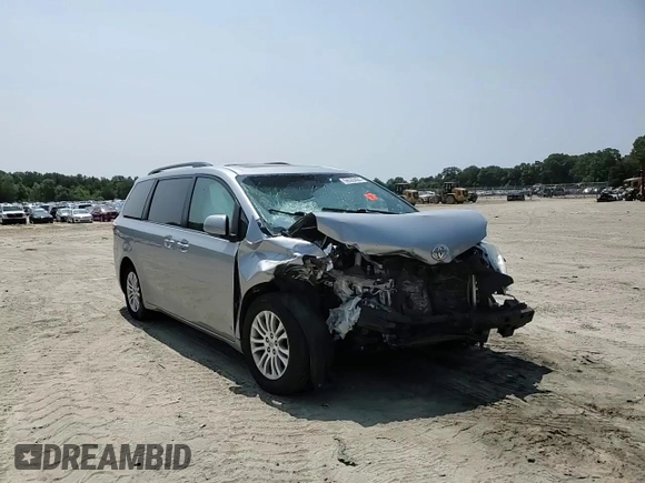 2015 Toyota Sienna XLE with VIN 5TDYK3DC9FS559460, listed as a Copart auction lot 59599405 with Not provided miles and Salvage title. Bid and sale history available at DreamBid. Image 15.