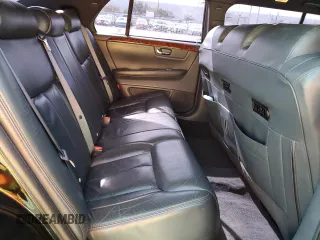 2011 Cadillac DTS Professional Limousine z VIN 1GE9K9C62BU550213, wystawiony jako Copart lot #49420545 z przebiegiem 29 936 mil mil oraz Czysty tytuł • Clean title. Historia ofert i sprzedaży dostępna na DreamBid. Obrazek 10.