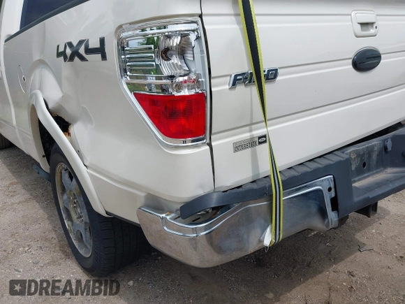 2009 Ford F-150 XL z VIN 1FTPW14V19FB19582, wystawiony jako IAAI lot #42354741 z przebiegiem 132 074 mil mil oraz . Historia ofert i sprzedaży dostępna na DreamBid. Obrazek 17.