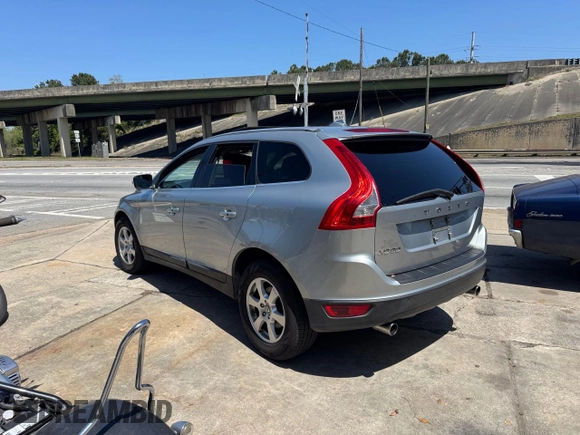 2012 Volvo XC60 3.2L с VIN YV4952DL2C2254842, выставлен на аукционе Copart как лот 53953525 с пробегом 100 911 миль миль и Чистый • Clean title. История ставок и продаж доступна на DreamBid. Изображение 3.