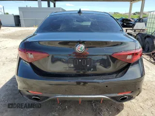 2017 Alfa Romeo Giulia with VIN ZARFAEBN7H7531217, listed as a Copart auction lot 60130275 with 91,768 mi miles and Salvage title. Bid and sale history available at DreamBid. Image 6.