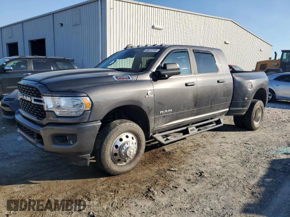 2022 Ram 3500 Big Horn with VIN 3C63RRLLXNG401806, listed as a Copart auction lot 88672165 with 24,549 mi miles and Non Repairable. Bid and sale history available at carsss.com. Image 1.