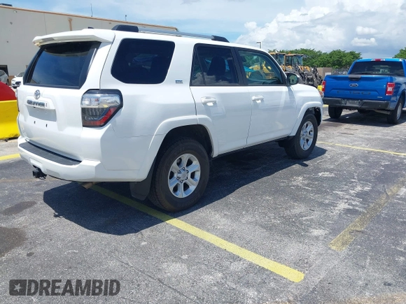 2024 Toyota 4Runner SR5 with VIN JTEEU5JR6R5310976, listed as a IAAI auction lot 42485389 with 23,190 mi miles and . Bid and sale history available at DreamBid. Image 4.