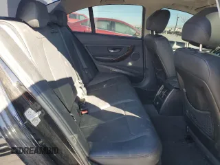 2015 BMW 3 Series 328i с VIN WBA3A5G59FNS88134, выставлен на аукционе Copart как лот 43559575 с пробегом 97 400 миль миль и Списание • Salvage title. История ставок и продаж доступна на DreamBid. Изображение 10.