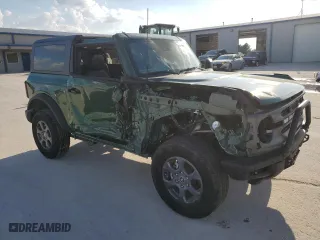 2024 Ford Bronco Big Bend with VIN 1FMDE7AH7RLA34833, listed as a Copart auction lot 72586034 with 5,890 mi miles and Salvage Title. Bid and sale history available at carsss.com. Image 4.
