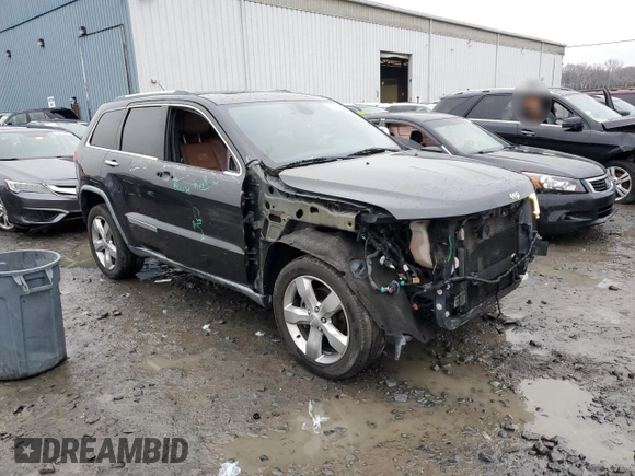2011 Jeep Grand Cherokee Overland with VIN 1J4RS6GG5BC588562, listed as a Copart auction lot 84805424 with 150,030 mi miles and Salvage Title. Bid and sale history available at DreamBid. Image 4.