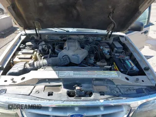 1997 Ford Explorer XL z VIN 1FMDU34E8VZC05433, wystawiony jako IAAI lot #42149185 z przebiegiem 385 208 mil mil oraz . Historia ofert i sprzedaży dostępna na DreamBid. Obrazek 10.