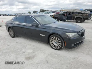 2009 BMW 7 Series 750Li with VIN WBAKB83509CY59929, listed as a Copart auction lot 45330245 with 117,156 mi miles and Salvage Title. Bid and sale history available at DreamBid. Image 4.