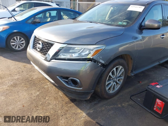 2016 Nissan Pathfinder SL with VIN 5N1AR2MM1GC653217, listed as a IAAI auction lot 42542707 with 131,613 mi miles and . Bid and sale history available at DreamBid. Image 6.