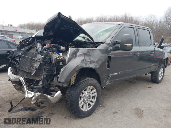 2017 Ford F-250 Lariat z VIN 1FT7W2BT1HEC02912, wystawiony jako IAAI lot #41309090 z przebiegiem 107 244 mil mil oraz . Historia ofert i sprzedaży dostępna na DreamBid. Obrazek 2.