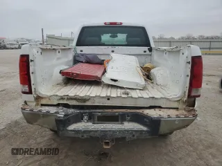 2009 GMC Sierra 2500HD SLE z VIN 1GTHK59689E147149, wystawiony jako Copart lot #85254584 z przebiegiem 343 228 mil mil oraz Szkoda całkowita • Salvage title. Historia ofert i sprzedaży dostępna na DreamBid. Obrazek 6.