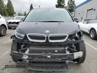 2019 BMW i3 with VIN WBY8P4C57K7E79770, listed as a Copart auction lot 55701535 with 33,344 mi miles and Salvage title. Bid and sale history available at DreamBid. Image 5.