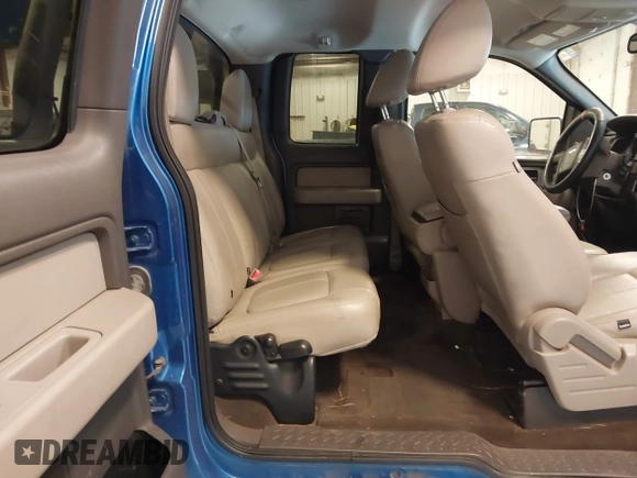 2010 Ford F-150 XL z VIN 1FTFX1EV5AFD86123, wystawiony jako IAAI lot #42036959 z przebiegiem 181 088 mil mil oraz . Historia ofert i sprzedaży dostępna na DreamBid. Obrazek 8.