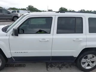 2017 Jeep Patriot High Altitude with VIN 1C4NJPFA0HD149248, listed as a IAAI auction lot 42182940 with 112,876 mi miles and . Bid and sale history available at carsss.com. Image 14.