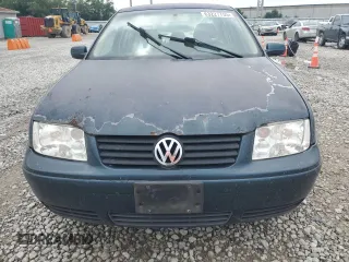 2002 Volkswagen Jetta with VIN 3VWRB69M82M035540, listed as a Copart auction lot 63227755 with 165,655 mi miles and Clean title. Bid and sale history available at DreamBid. Image 5.