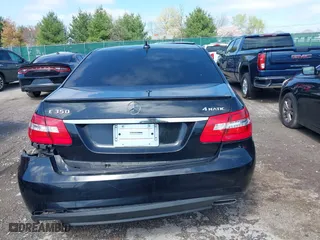 2013 Mercedes-Benz E-Class E 350 Luxury with VIN WDDHF8JB3DA758470, listed as a IAAI auction lot 41879606 with 181,729 mi miles. Bid and sale history available at carsss.com. Image 16.