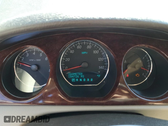 2007 Buick Lucerne CXL with VIN 1G4HD57247U107952, listed as a Copart auction lot 46883055 with 184,726 mi miles and Salvage Title. Bid and sale history available at DreamBid. Image 9.