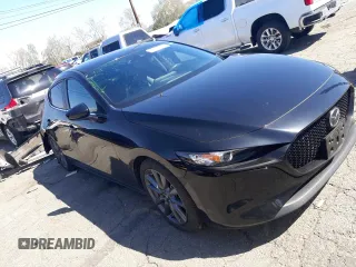 2021 Mazda Mazda3 Hatchback Select with VIN JM1BPAKLXM1327216, listed as a Copart auction lot 46096673 with 21,398 mi miles. Bid and sale history available at carsss.com. Image 4.