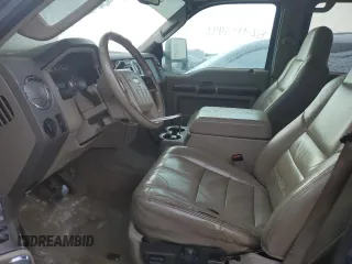 2008 Ford F-250 XL with VIN 1FTSW21R48EB32306, listed as a Copart auction lot 82715844 with 263,713 mi miles and Salvage title. Bid and sale history available at DreamBid. Image 7.