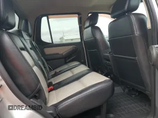 2007 Ford Explorer Sport Trac Limited z VIN 1FMEU53K67UA05013, wystawiony jako Copart lot #58660415 z przebiegiem 180 525 mil mil oraz Czysty tytuł • Clean title. Historia ofert i sprzedaży dostępna na DreamBid. Obrazek 10.