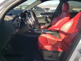 2022 Alfa Romeo Stelvio Veloce z VIN ZASPAKBN5N7D47295, wystawiony jako Copart lot #71765894 z przebiegiem 19 364 mil mil oraz Szkoda całkowita • Salvage title. Historia ofert i sprzedaży dostępna na DreamBid. Obrazek 7.