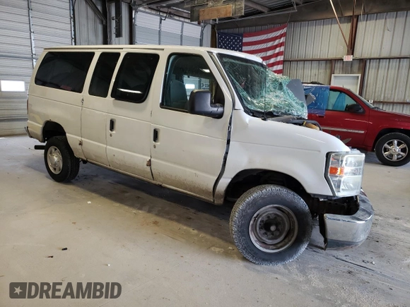 2008 Ford Econoline Passenger XL with VIN 1FBNE31L78DA50484, listed as a Copart auction lot 69711734 with Not Provided miles and Salvage Title. Bid and sale history available at carsss.com. Image 4.