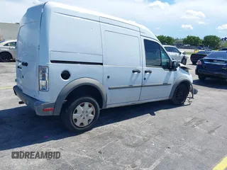 2010 Ford Transit Connect XL z VIN NM0LS7AN5AT016296, wystawiony jako IAAI lot #42597011 z przebiegiem 175 895 mil mil oraz . Historia ofert i sprzedaży dostępna na DreamBid. Obrazek 4.