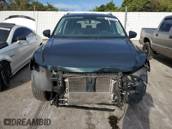 2018 Volkswagen Tiguan S z VIN 3VV1B7AX9JM043240, wystawiony jako Copart lot #72519764 z przebiegiem 129 138 mil mil oraz Szkoda całkowita • Salvage title. Historia ofert i sprzedaży dostępna na DreamBid. Obrazek 5.