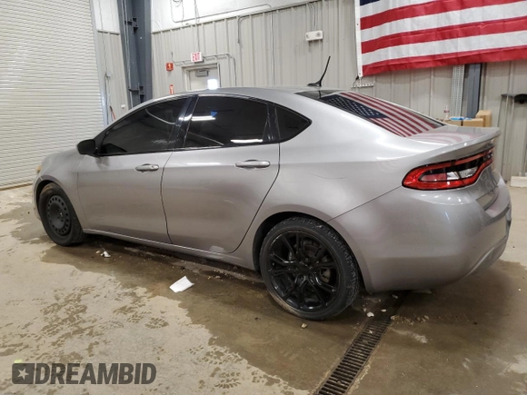 2016 Dodge Dart SE z VIN 1C3CDFAA3GD555625, wystawiony jako Copart lot #59043415 z przebiegiem 133 351 mil mil oraz Czysty tytuł • Clean title. Historia ofert i sprzedaży dostępna na DreamBid. Obrazek 2.