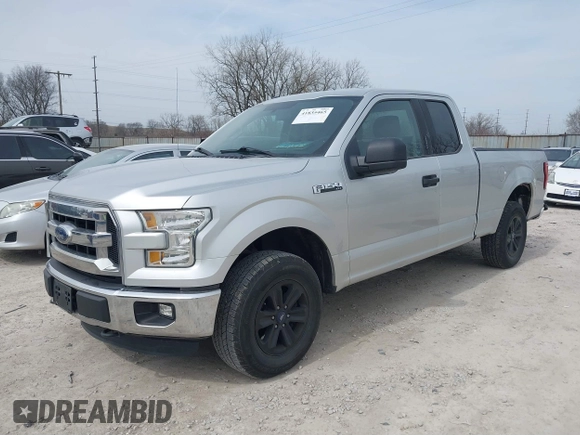 2015 Ford F-150 XLT с VIN 1FTEX1E82FFC23636, выставлен на аукционе IAAI как лот 41835465 с пробегом 149 801 миль миль и . История ставок и продаж доступна на DreamBid. Изображение 17.