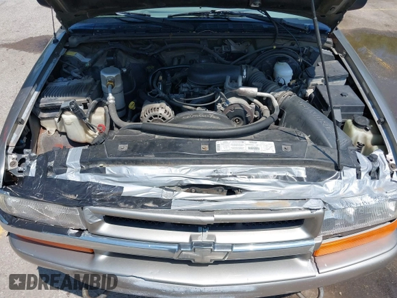 1999 Chevrolet Blazer LS с VIN 1GNCT18W3XK116060, выставлен на аукционе IAAI как лот 42213762 с пробегом 216 788 миль миль и . История ставок и продаж доступна на DreamBid. Изображение 10.