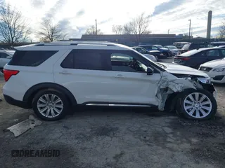 2021 Ford Explorer Limited with VIN 1FM5K8FW2MNA16523, listed as a IAAI auction lot 41223718 with 26,760 mi miles. Bid and sale history available at carsss.com. Image 12.