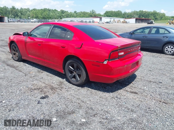 2011 Dodge Charger SE z VIN 2B3CL3CG5BH608062, wystawiony jako IAAI lot #42547136 z przebiegiem Nie podano mil oraz . Historia ofert i sprzedaży dostępna na DreamBid. Obrazek 3.