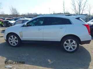 2015 Cadillac SRX Premium Collection with VIN 3GYFNDE38FS516009, listed as a IAAI auction lot 41785462 with 68,738 mi miles. Bid and sale history available at carsss.com. Image 14.